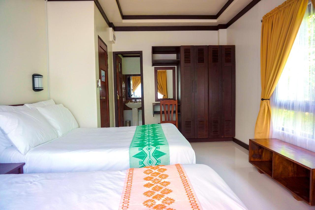 Veranda Hotel Paoay Экстерьер фото
